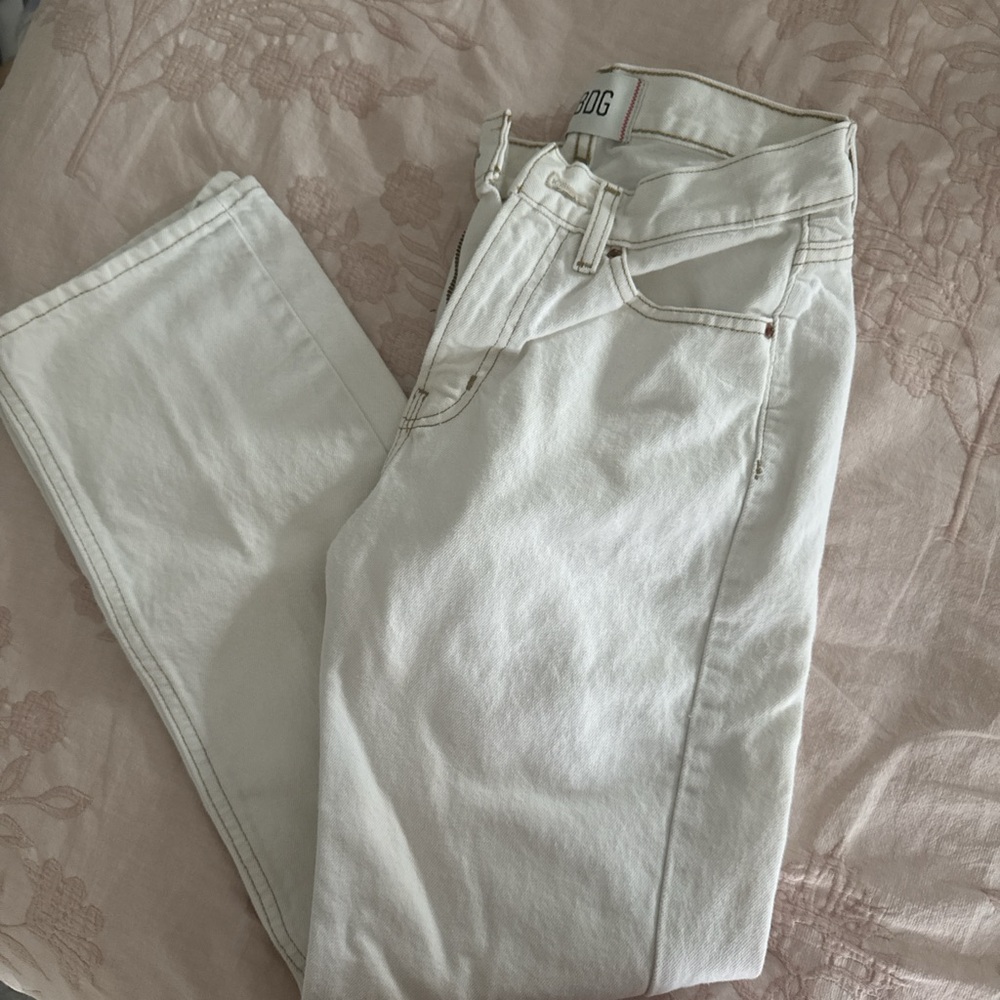 BDG Cream Straight Leg Jeans Versatile and Chic